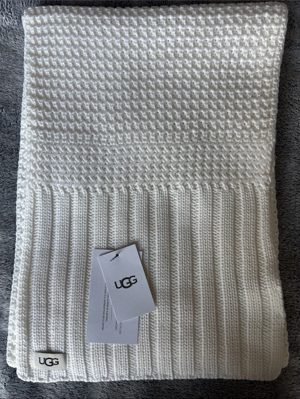 UGG Textured Knit Scarf in Winter White NWT